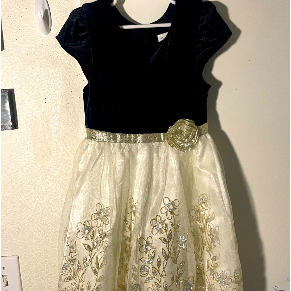 Jona Mitchell size 6 gently used